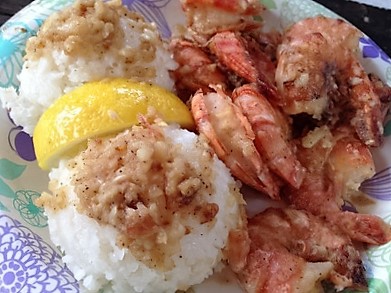 ハワイノースショアツアーの自由時間！ランチはやっぱりエビ！？－ Giovanni's Shrimp Truck